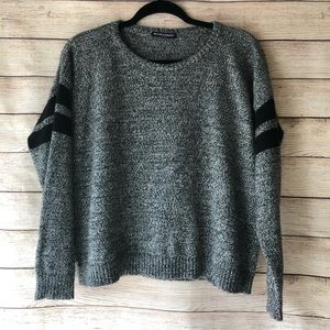 Brandy Melville Veena Pullover Sweater One Size